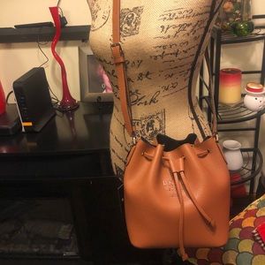 DKNYLeather  Drawsring Bucket Crossbody in Tan